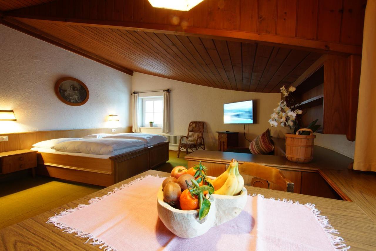 Gasthof Zacherlbraeu Брук-ан-дер-Гросглокнерштрасе Екстер'єр фото
